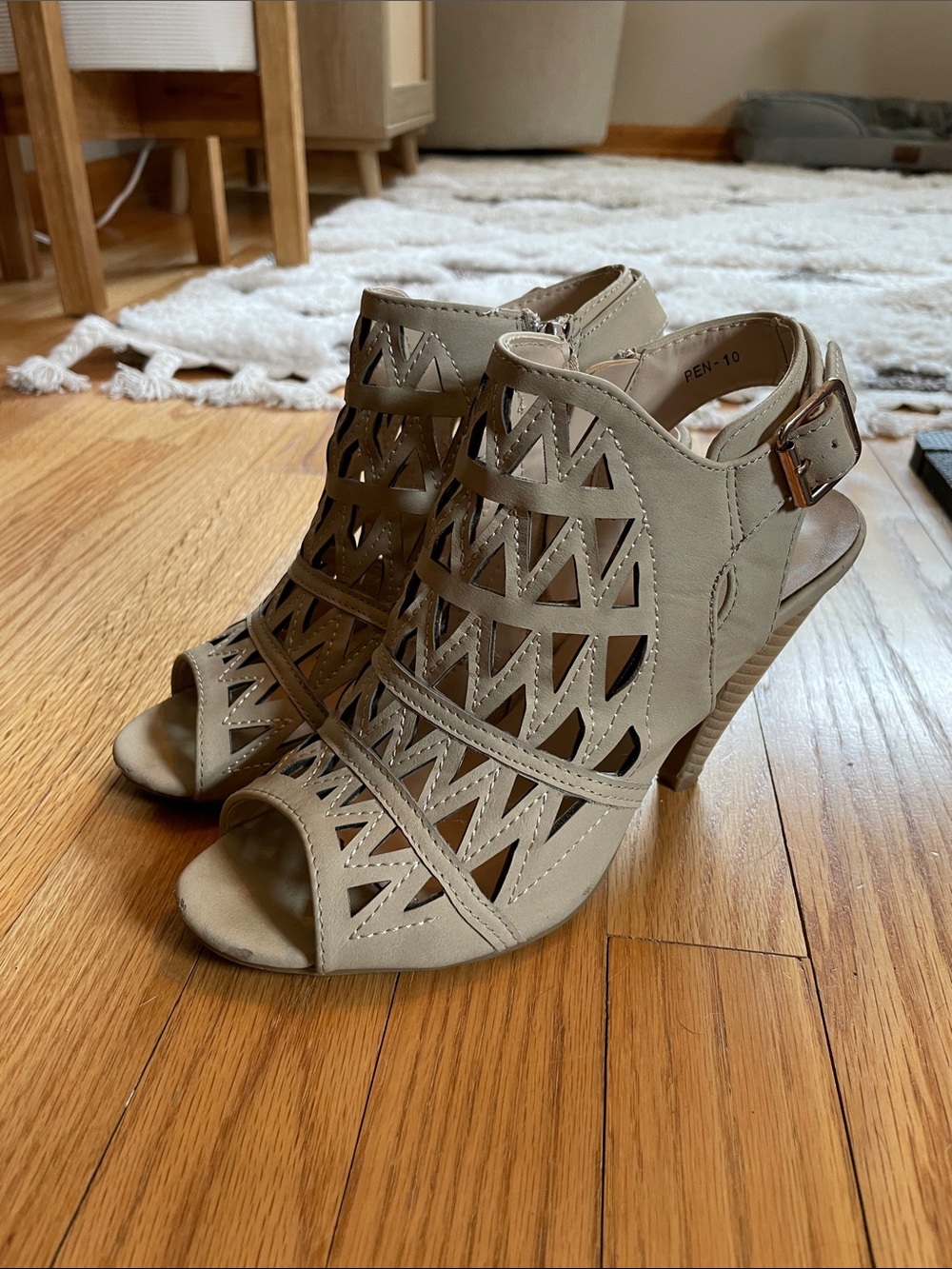 Women's Nude Cutout Peep-Toe Heels